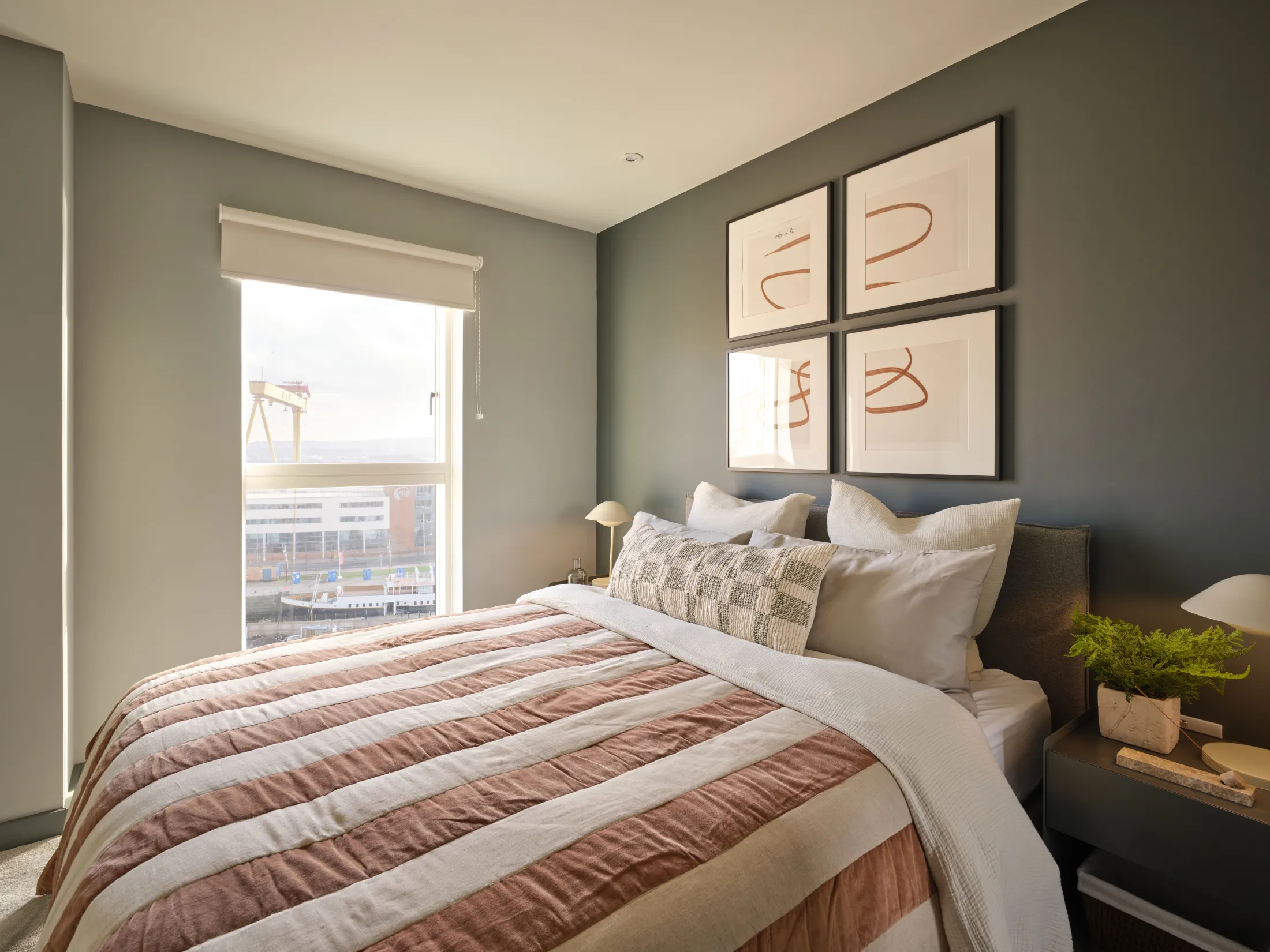 LOFTLINES Belfast - 2 Bedroom apartment -  bedroom with view from bed